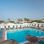 Thb Flora Hotel 3*
