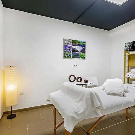 Szálloda Thb Flora 3*