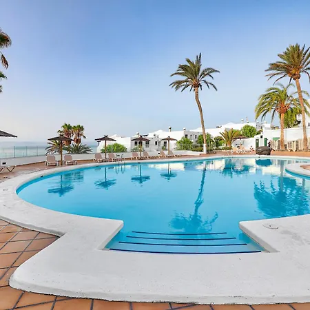 Thb Flora Szálloda 3*