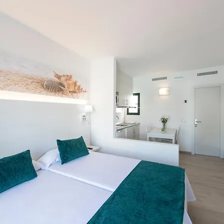 Hotel Thb Flora 3*