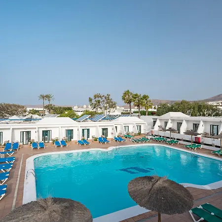 Thb Flora Hotel 3*