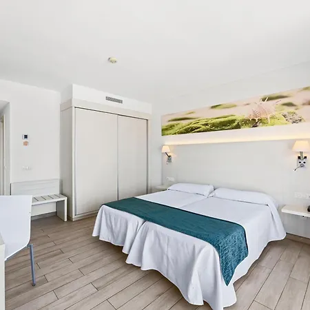 Thb Flora Hotel 3*