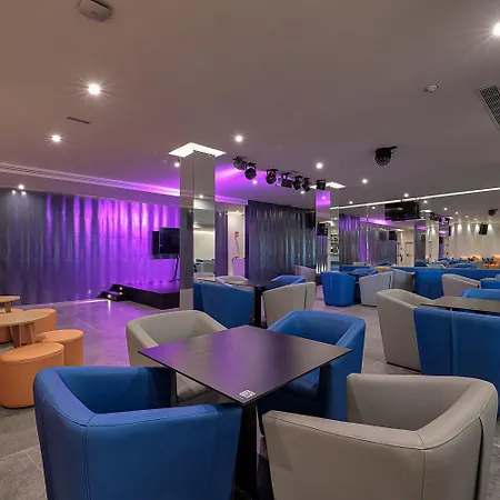 Thb Flora Hotel Puerto del Carmen (Lanzarote)